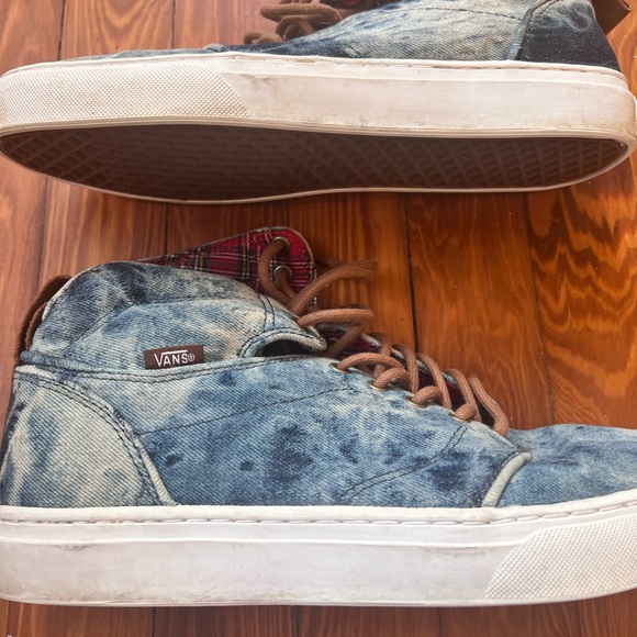 Vans sneakers Acid Wash Denim, size 8.5 - Picture 2 of 10